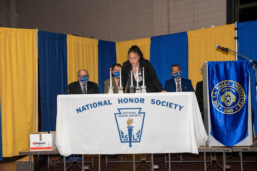 National Honor Society: Making tomorrows leaders